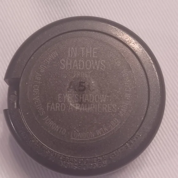 MAC IN THE SHADOWS eyeshadow Color Frost - Picture 3 of 4
